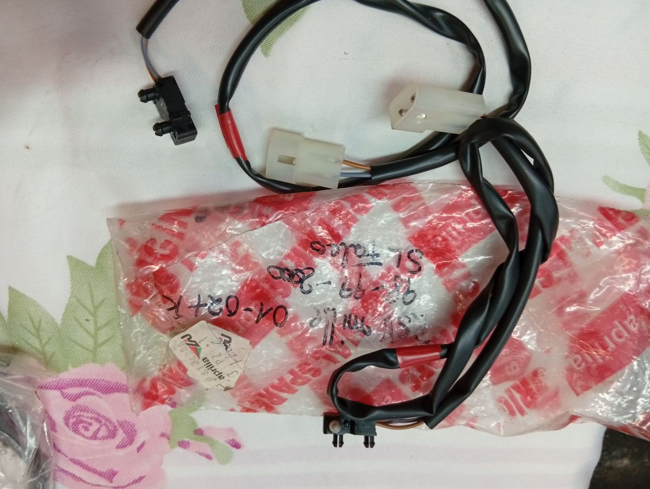 Kontakt Bremslichtschalter Aprilia Tuono