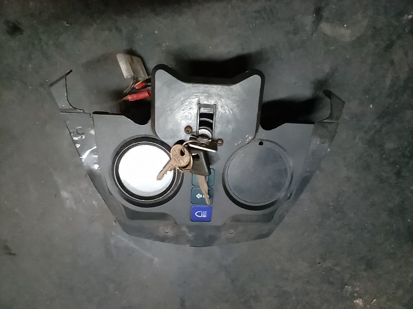 Simson s53 Armaturenträger Anzeigeinstrument Tacho Simson s53 Armaturenträger Anzeigeinstrument Tacho