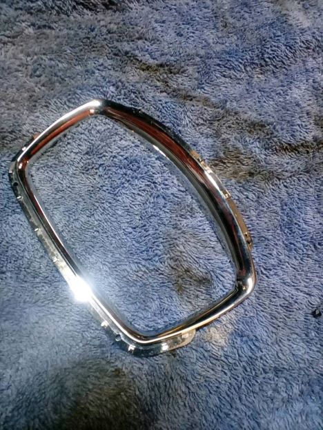 Vespa GTS Tachoblende Rahmen Chrom SUPER 300 2018 - 2020 2021 Vespa GTS Tachoblende Rahmen Chrom SUPER 300 2018 - 2020 2021