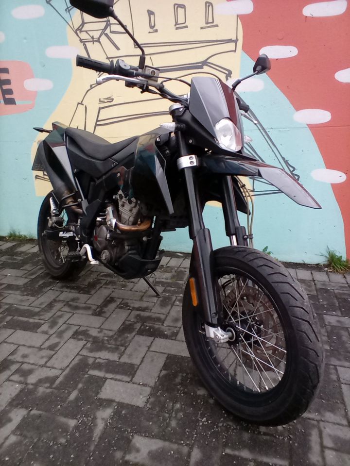 Malaguti - XSM  - 125ccm³ 