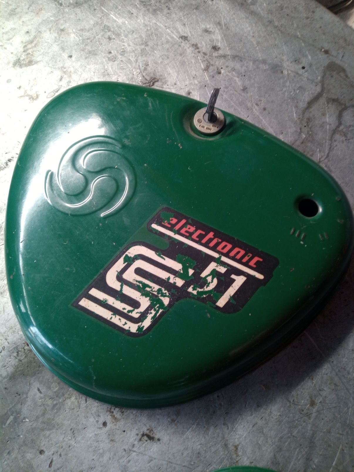 Simson s51 s50 Seitendeckel Herzkasten Set org DDR