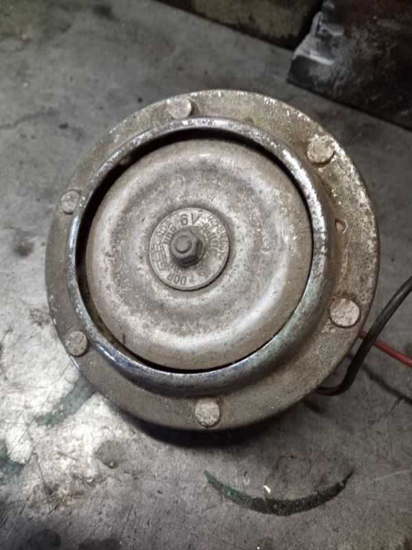 Simson mz Lagerräumung Hupe 6v Simson mz Lagerräumung Hupe 6v