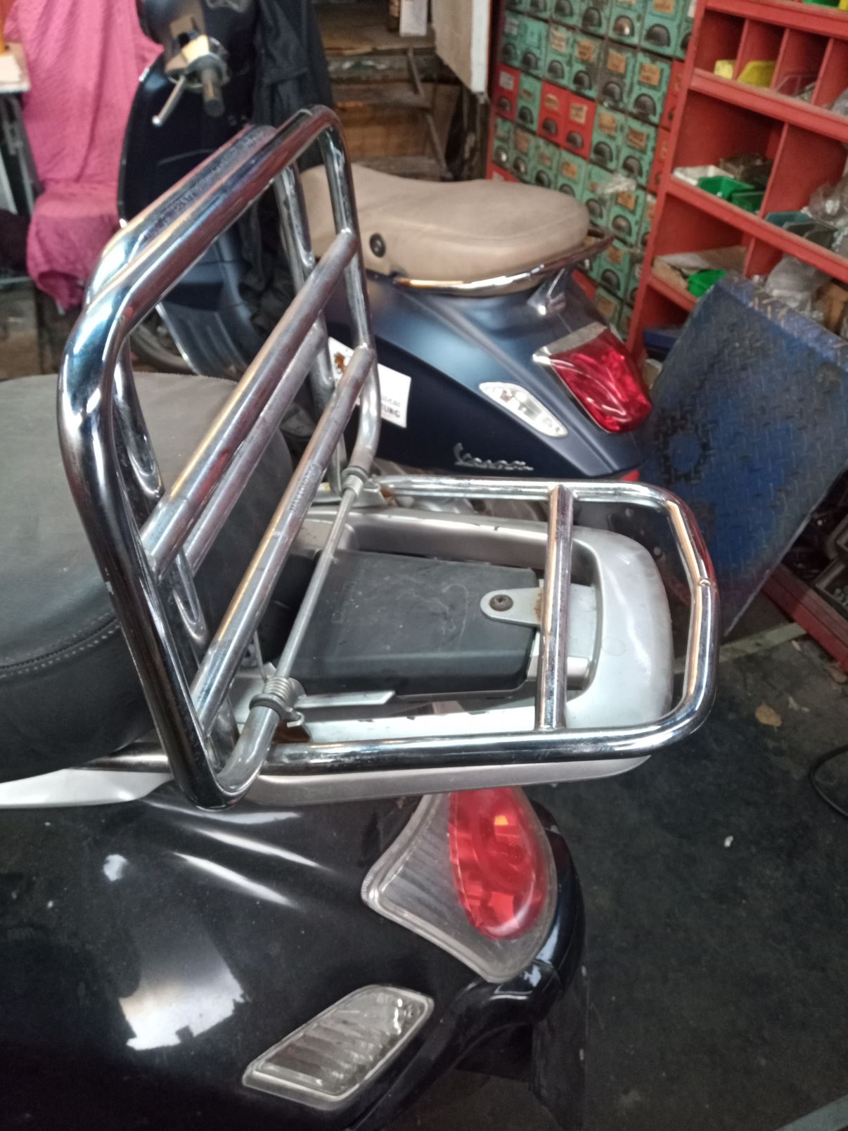 Vespa GTS GT Gepäckträger