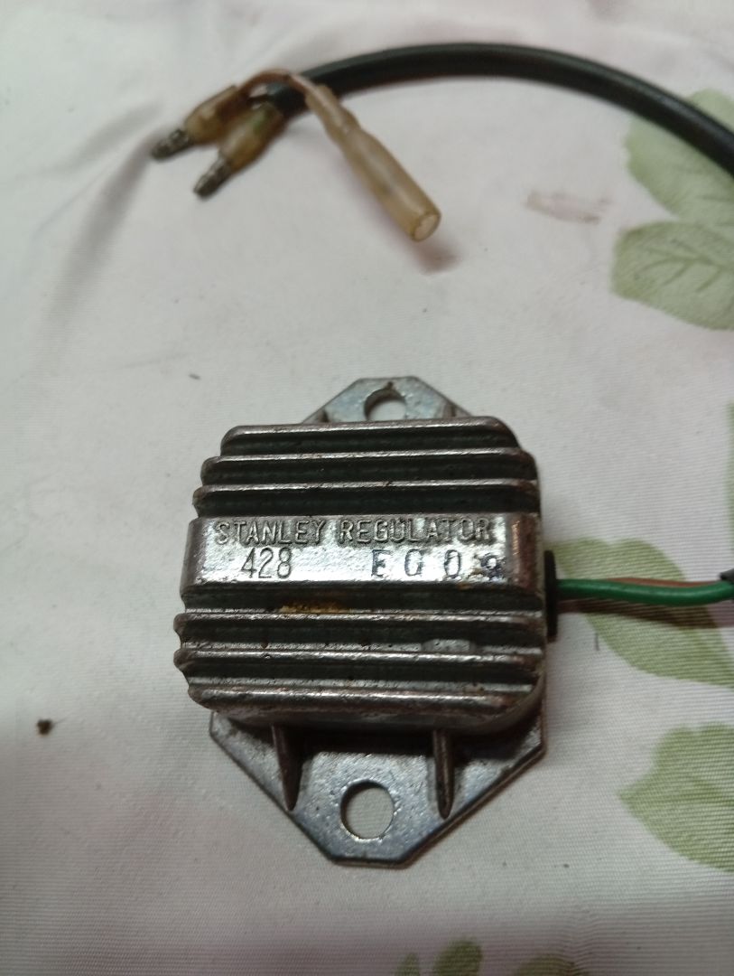 Honda XL Gleichrichter Regler