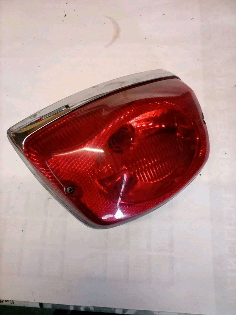 lx-r-cklicht Vespa lx 50 Rücklicht neuwertig